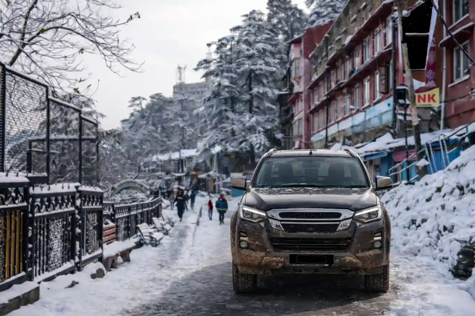 Pickup And Drop Services Manali