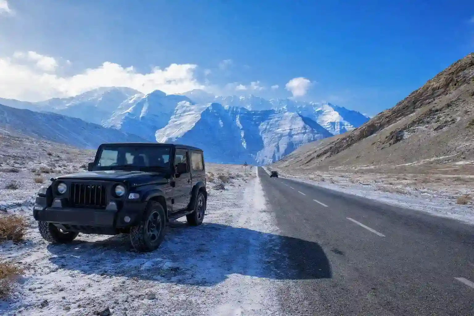Self drive car Manali to Leh Ladakh road trip mountains